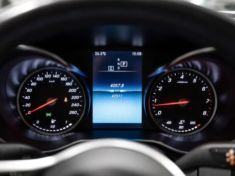 Mercedes-Benz C 300 CARFAX  * АвтоКредит* (ЦЕНА ДО БГ), снимка 11 - Автомобили и джипове - 52974123