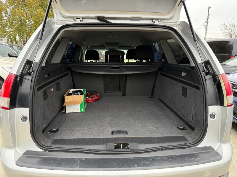 Opel Vectra 1.8i Caravan Cosmo, снимка 10 - Автомобили и джипове - 52692727