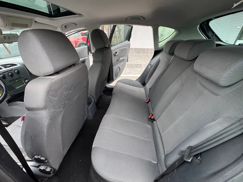 Seat Leon 2.0TDI НОВ ВНОС , снимка 11 - Автомобили и джипове - 53137570