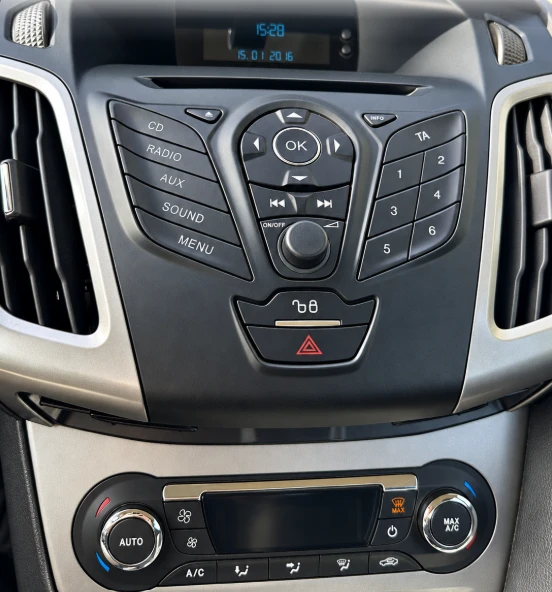 Ford Focus, снимка 13 - Автомобили и джипове - 56407454