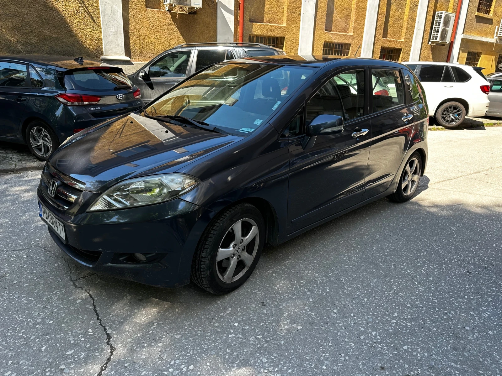 Honda Fr-v 1.8 - изображение 2