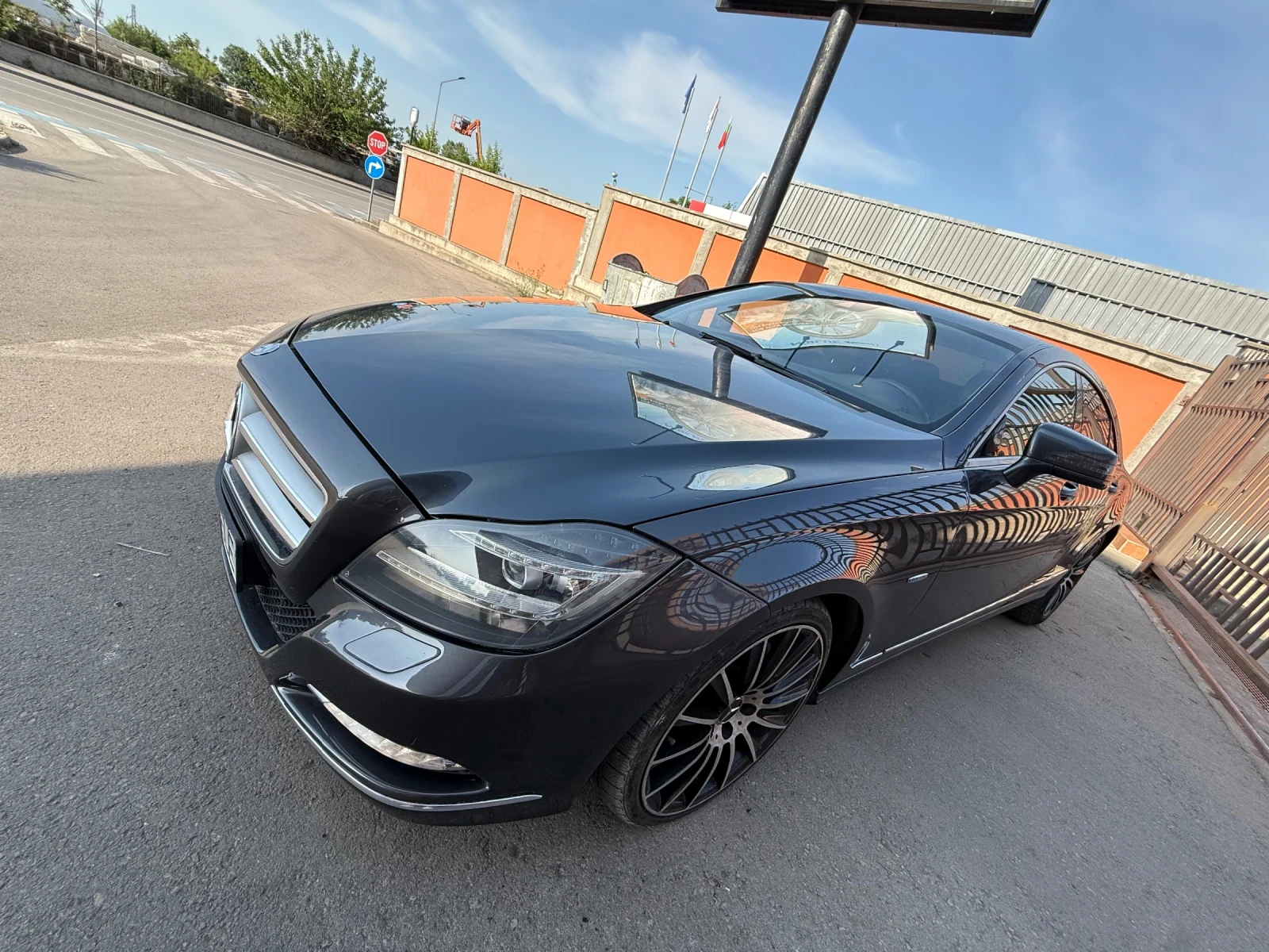 Mercedes-Benz CLS 350 ШОК* ЦЕНА* AMG* LED* SpORT - изображение 3