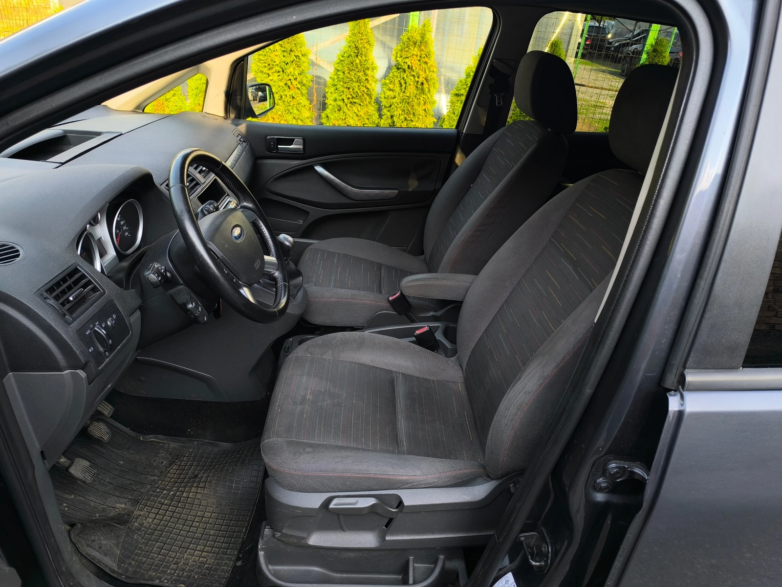 Ford C-max -1.6TDCI-101кс-КЛИМАТИК- - изображение 9