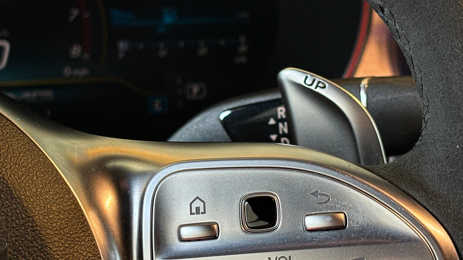 Mercedes-Benz C 43 AMG Facelift, снимка 10 - Автомобили и джипове - 55213999