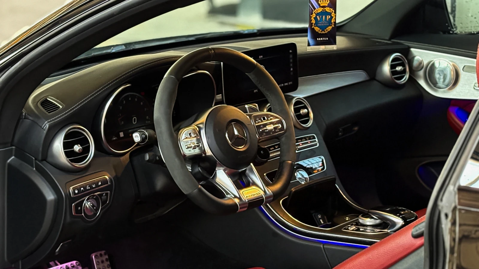 Mercedes-Benz C 43 AMG Facelift, снимка 7 - Автомобили и джипове - 55213999