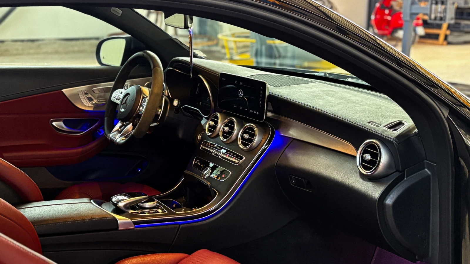 Mercedes-Benz C 43 AMG Facelift, снимка 9 - Автомобили и джипове - 55213999