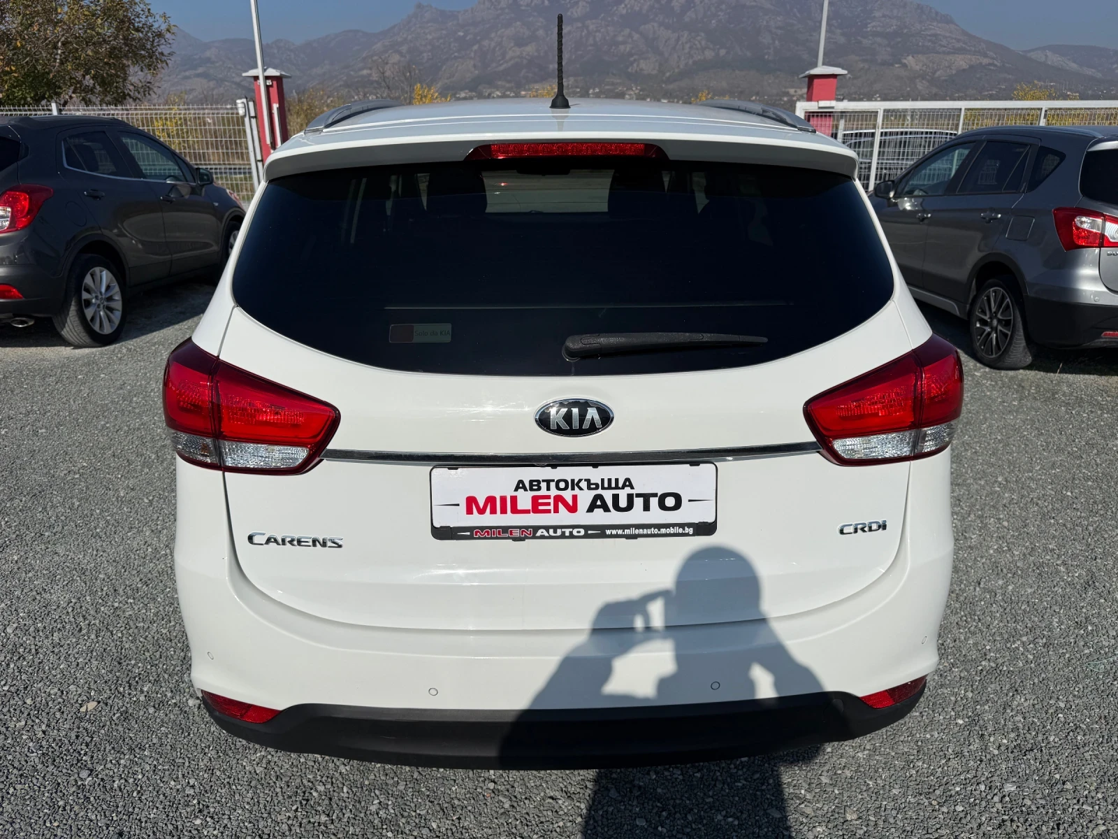 Kia Carens (KATO НОВА)^(7-МЕСТА) - изображение 7