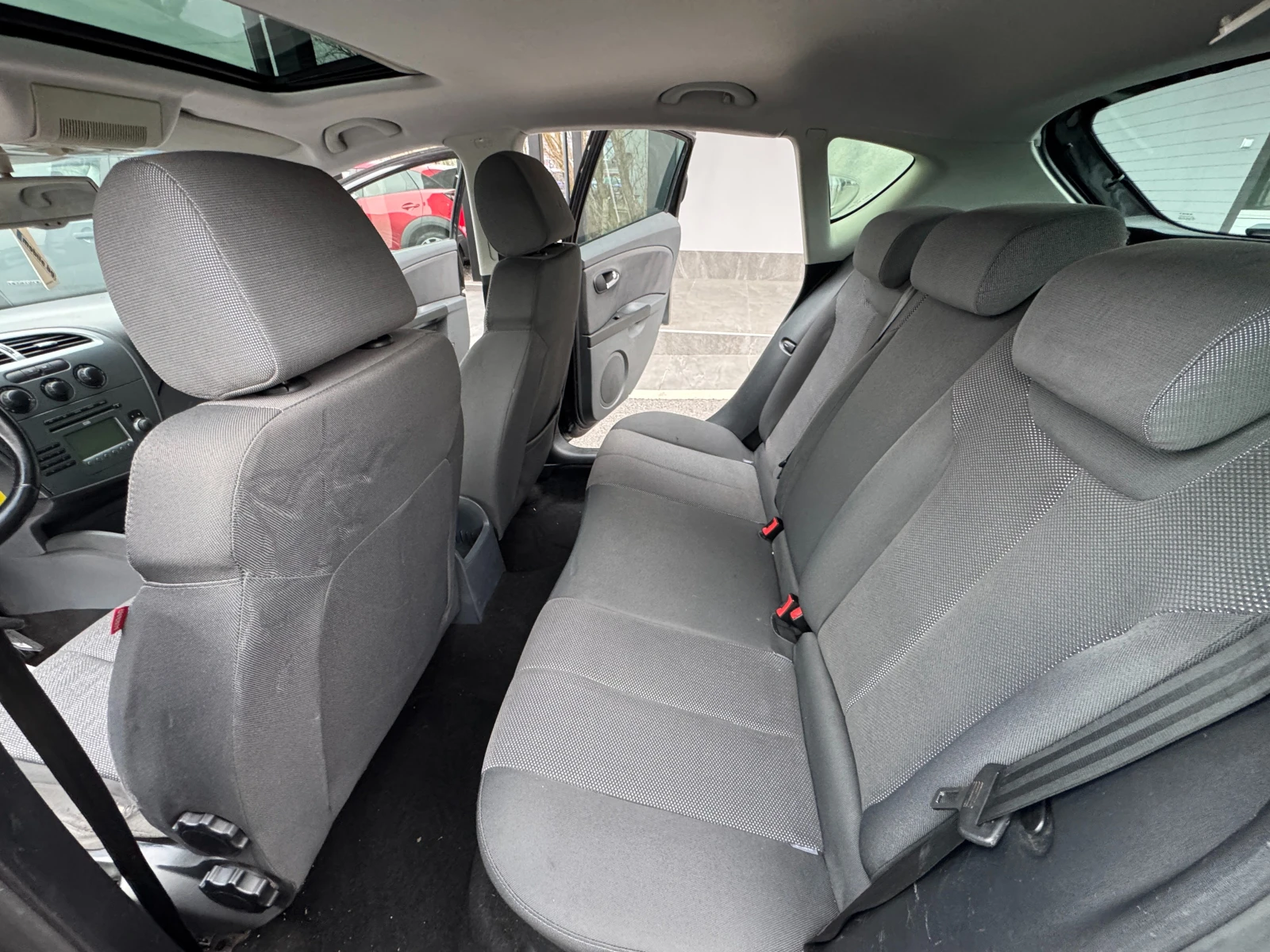 Seat Leon 2.0TDI ��� ����  | Mobile.bg � ����������� 11