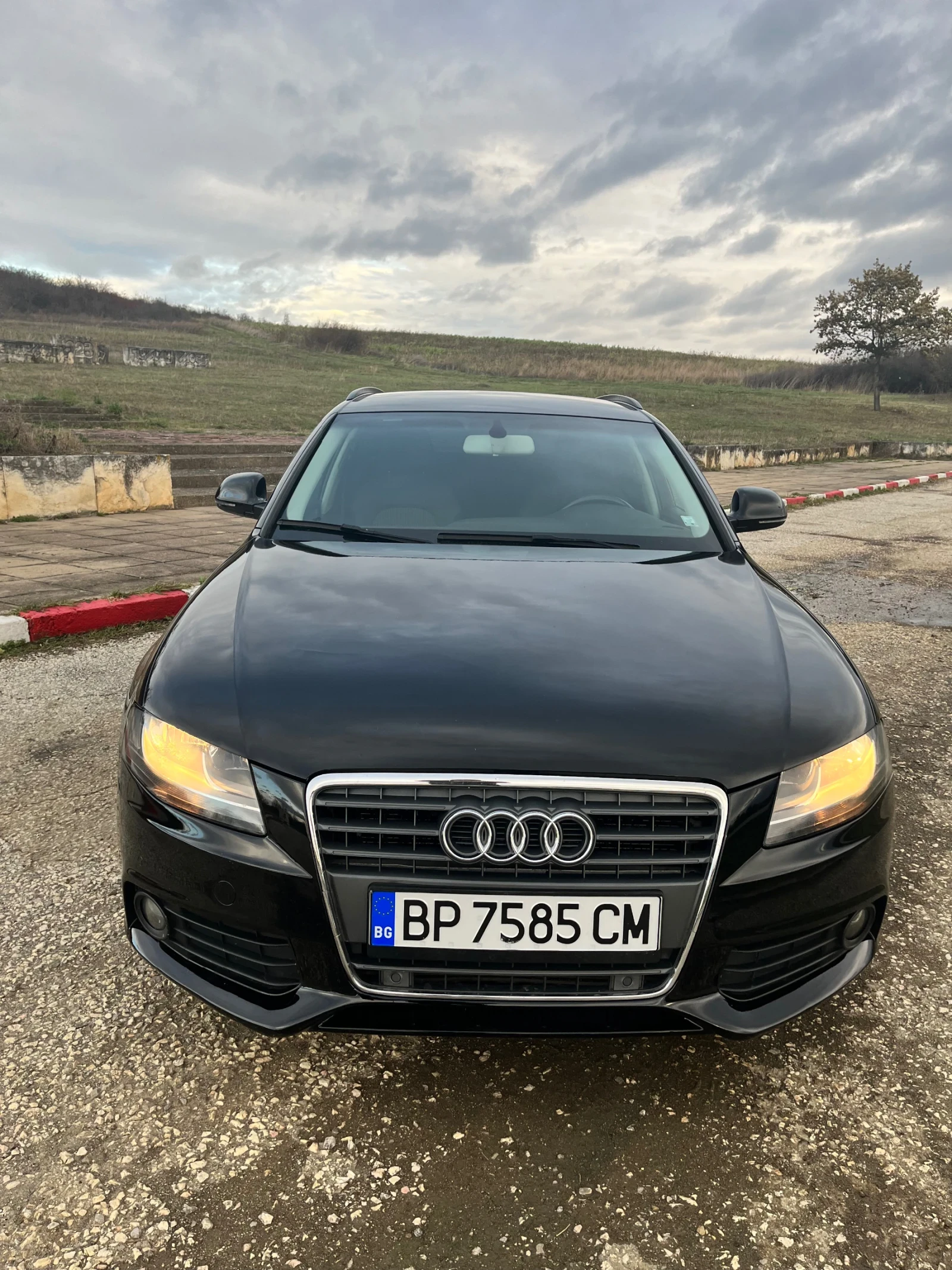 Audi A4 2.0 TDI 143к.с. 6 скорости - изображение 3