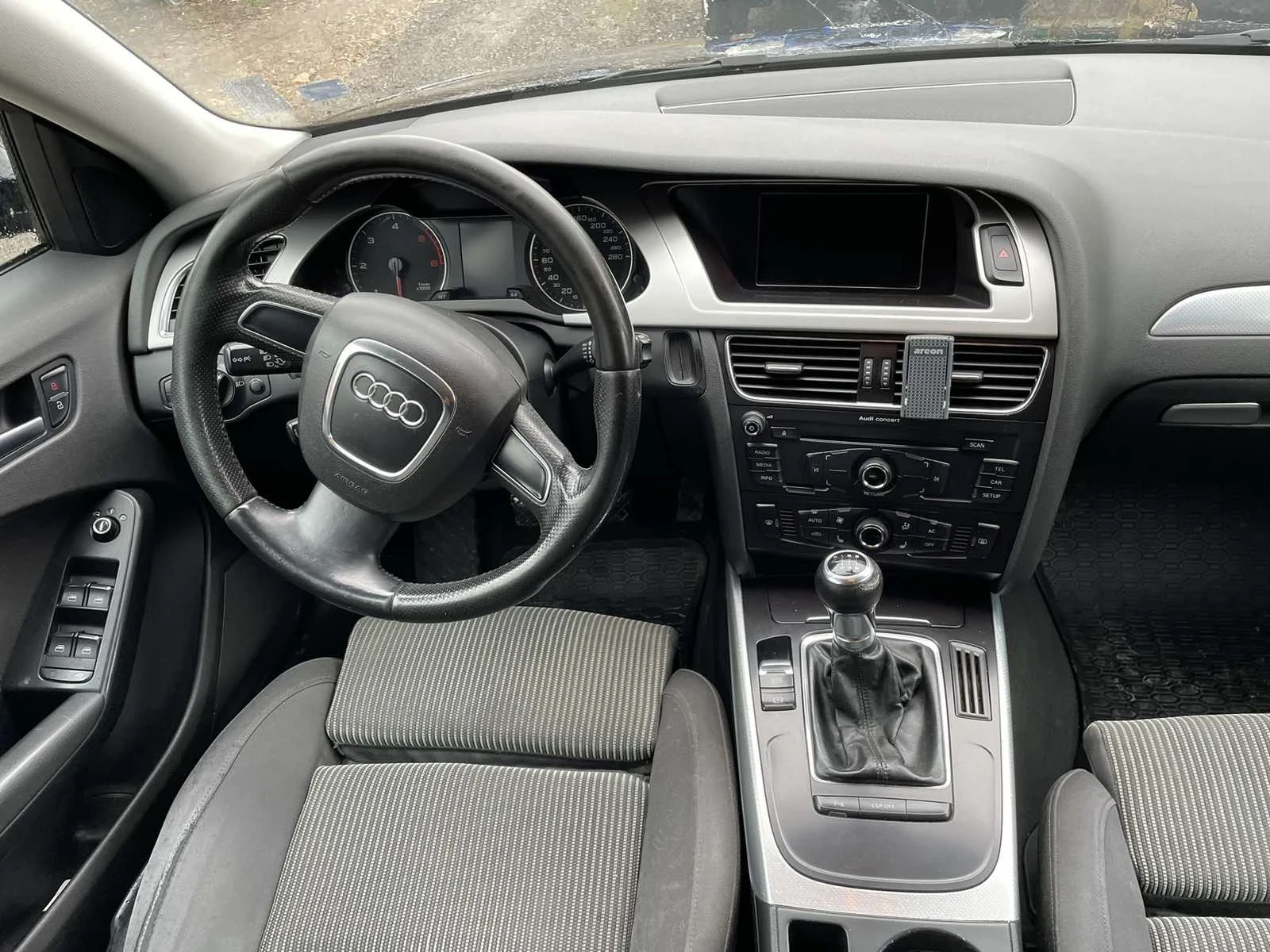 Audi A4 2.0 TDI 143к.с. 6 скорости - изображение 6