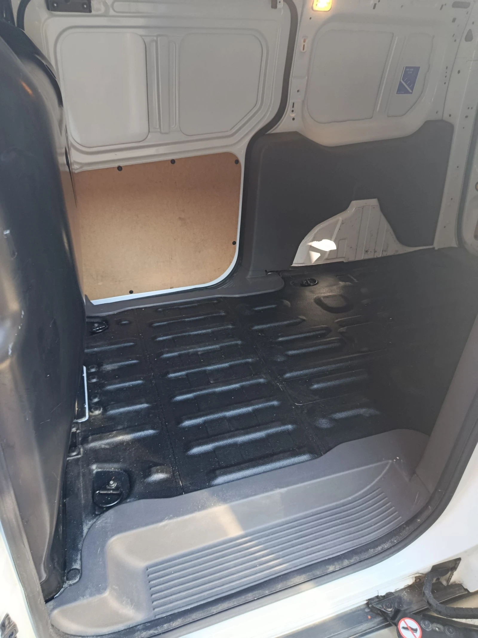 Ford Connect  - изображение 7