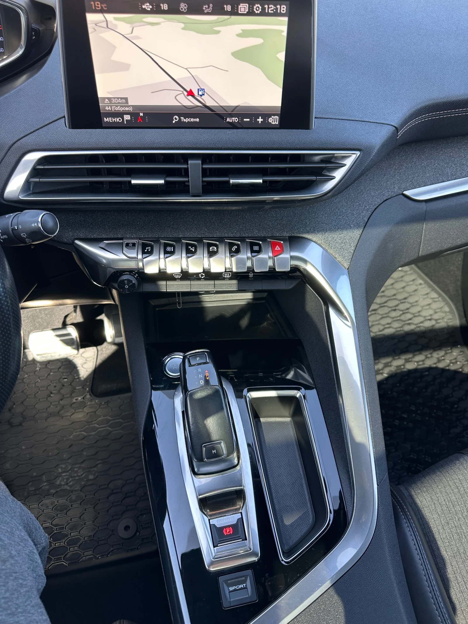 Peugeot 3008 1.6 HDi GT-LINE ТОП СЪСТОЯНИЕ !!!, снимка 13 - Автомобили и джипове - 53844228