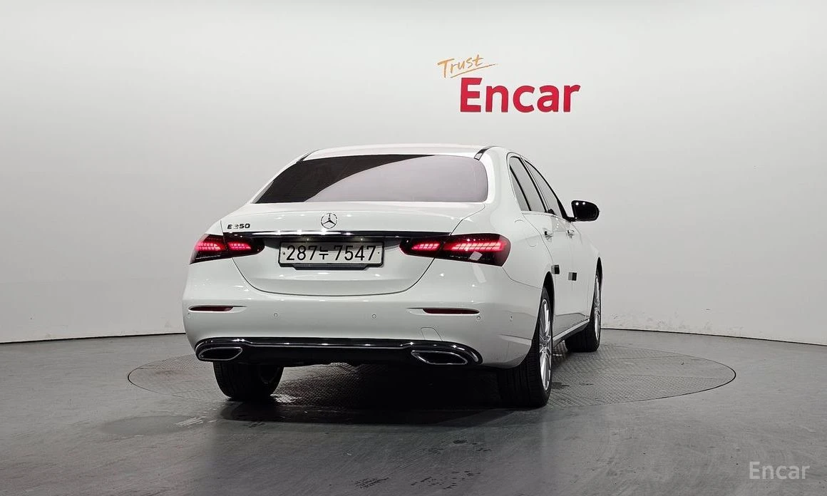 Mercedes-Benz E 250, снимка 4 - Автомобили и джипове - 53867352