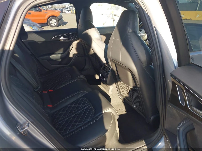 Audi S6 4.0l 4.0T Premium Plus, снимка 8 - Автомобили и джипове - 53972349