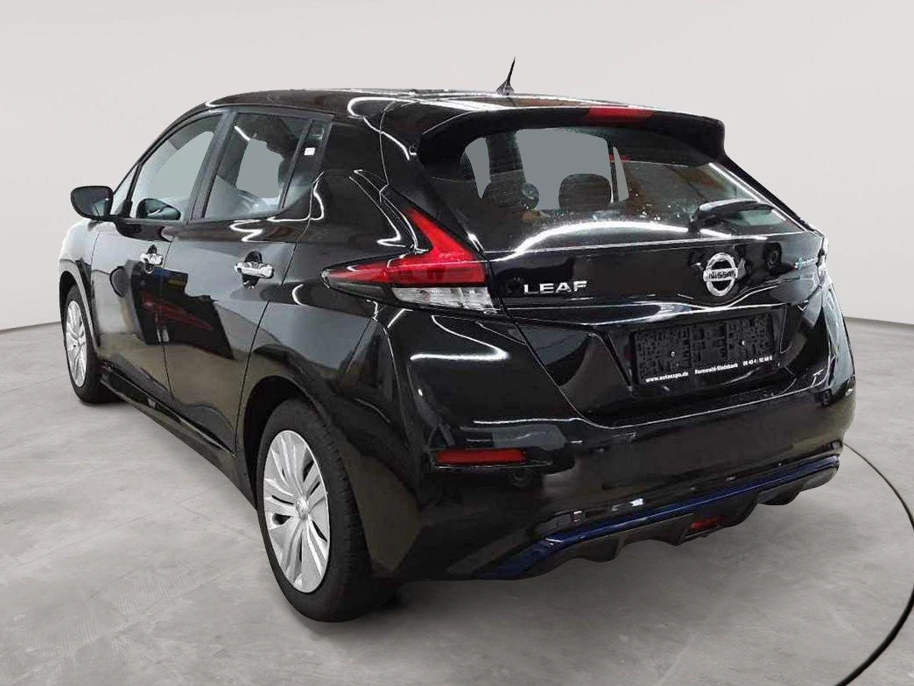 Nissan Leaf  40 kWh - Electric, снимка 2 - Автомобили и джипове - 53998195