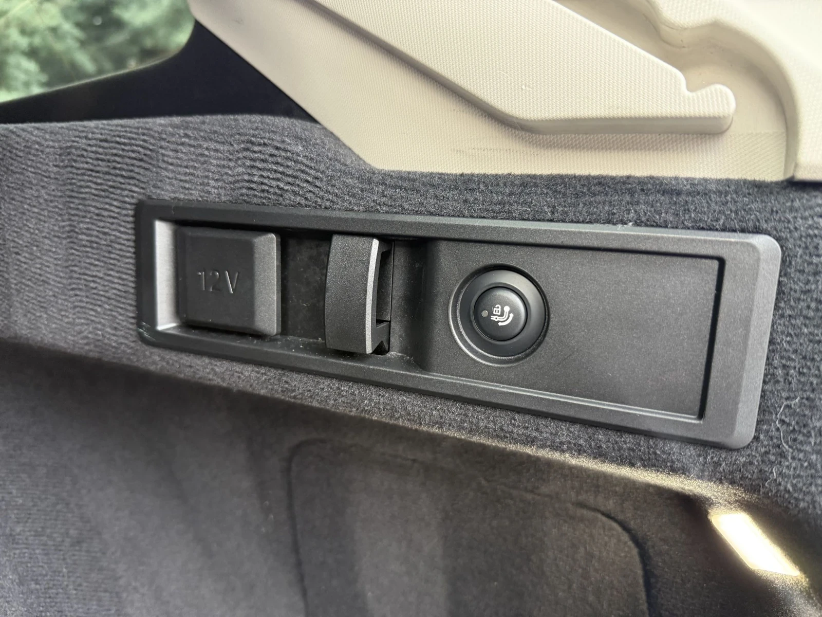 BMW 320, снимка 17 - Автомобили и джипове - 54260407