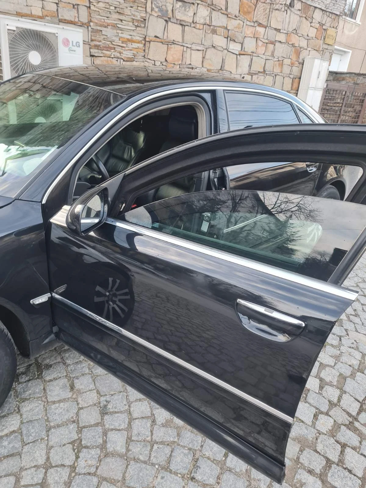 Audi A8, снимка 8 - Автомобили и джипове - 54290486