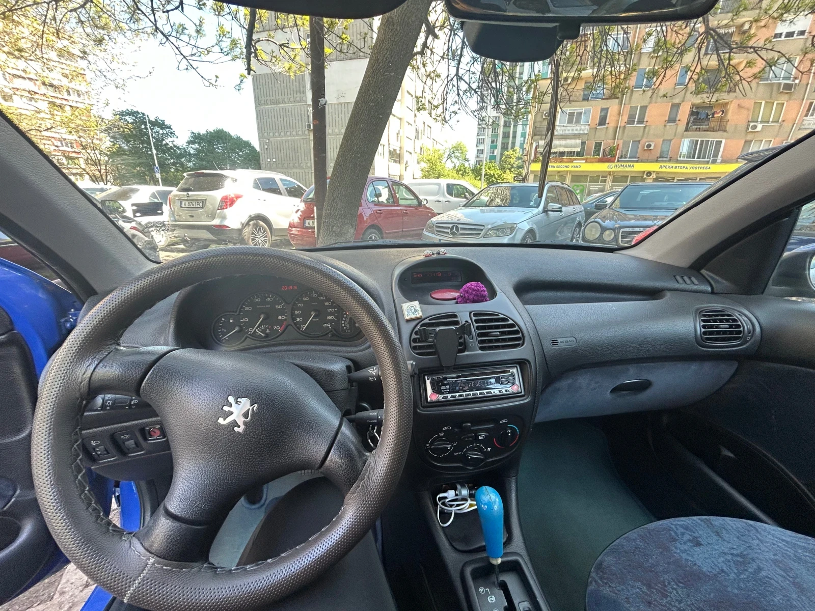 Peugeot 206 1.4, снимка 8 - Автомобили и джипове - 54440886