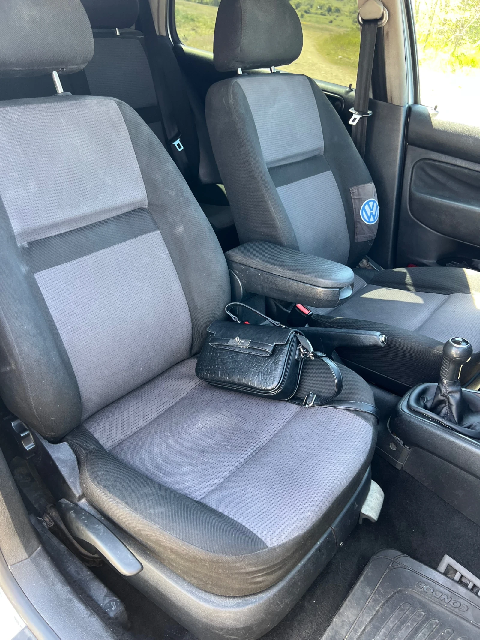 VW Golf, снимка 9 - Автомобили и джипове - 54544249
