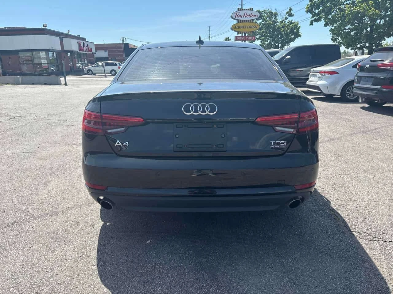 Audi A4 QUATTRO * S LINE �����* ���������* 360 ������* ��� | Mobile.bg � ����������� 5