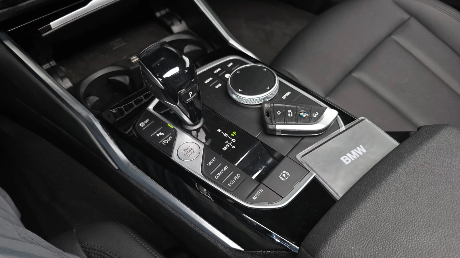 BMW 320 320i | HUD | Навигация | LED Фарове, снимка 8 - Автомобили и джипове - 55033799