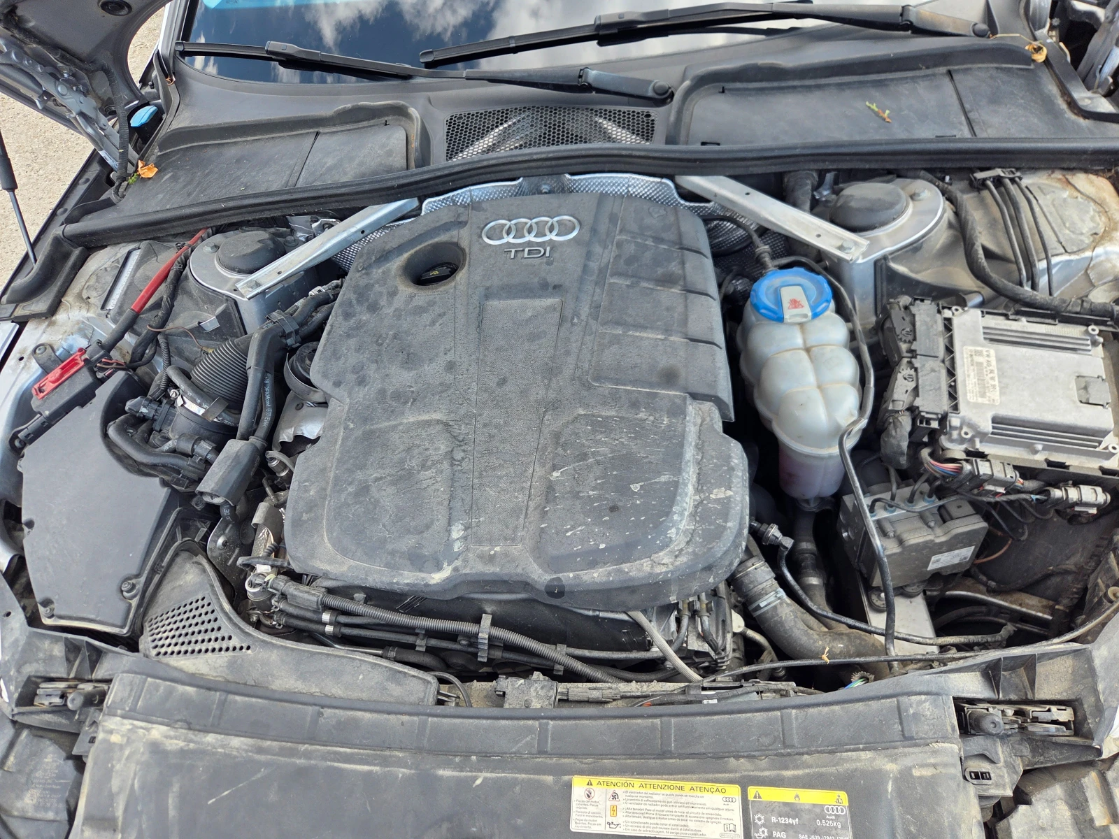 Audi A4 2.0TDI *  S Line * QUATTRO* DIGITAL * , снимка 16 - Автомобили и джипове - 55947015