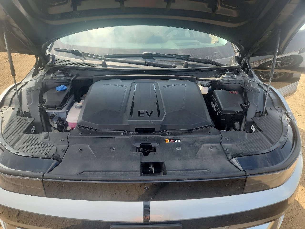 Hyundai Ioniq 5 Limited, снимка 11 - Автомобили и джипове - 56320100