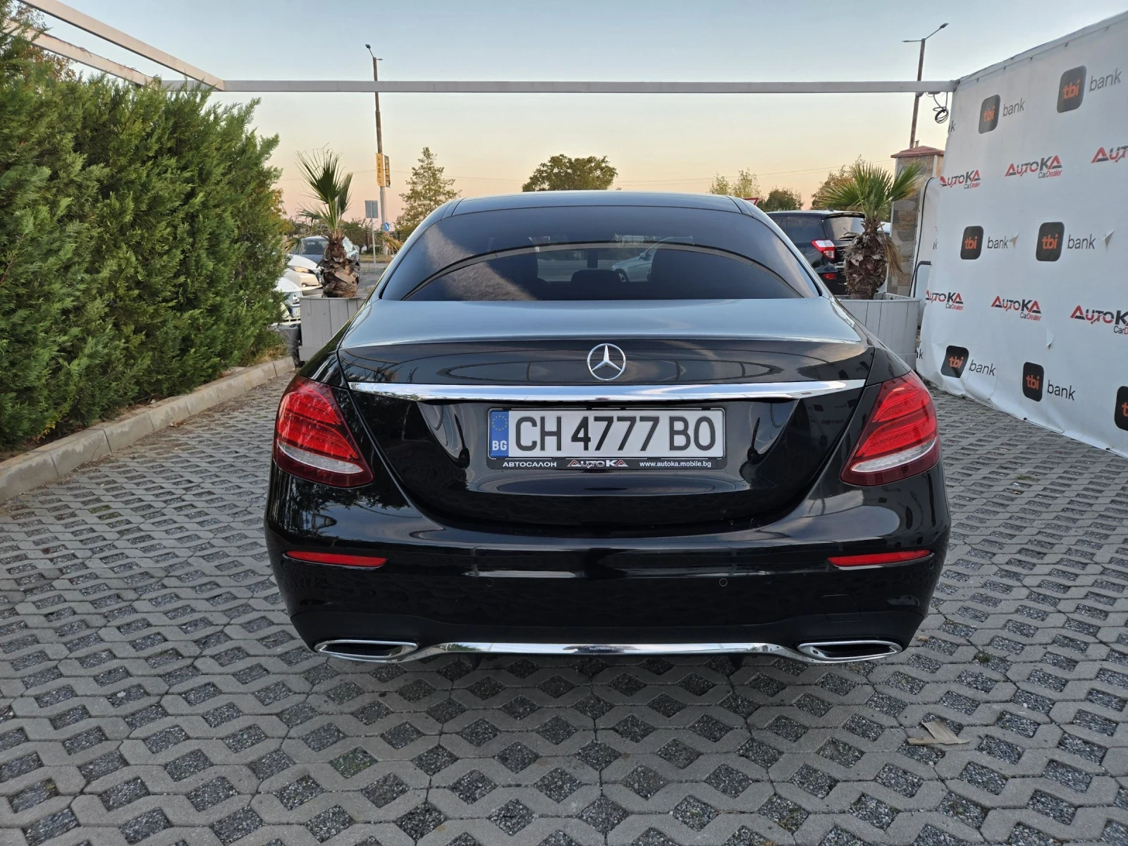 Mercedes-Benz E 220 194��/AMG LINE/DIGITAL/DISTR/BURMESTER/HUD/9G | Mobile.bg � ����������� 4
