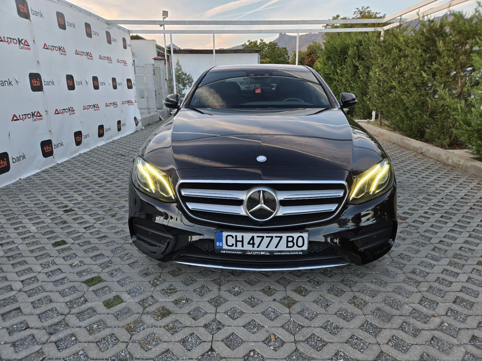Mercedes-Benz E 220 194кс/AMG LINE/DIGITAL/DISTR/BURMESTER/HUD/9G
