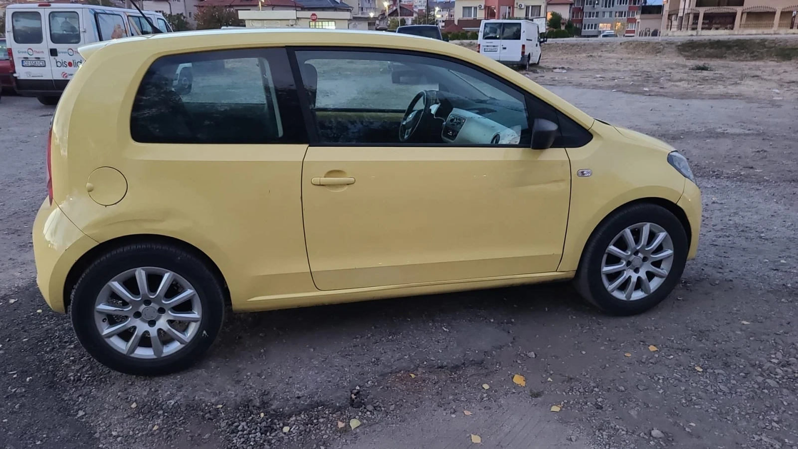 Seat Mii CNG, снимка 4 - Автомобили и джипове - 56450411