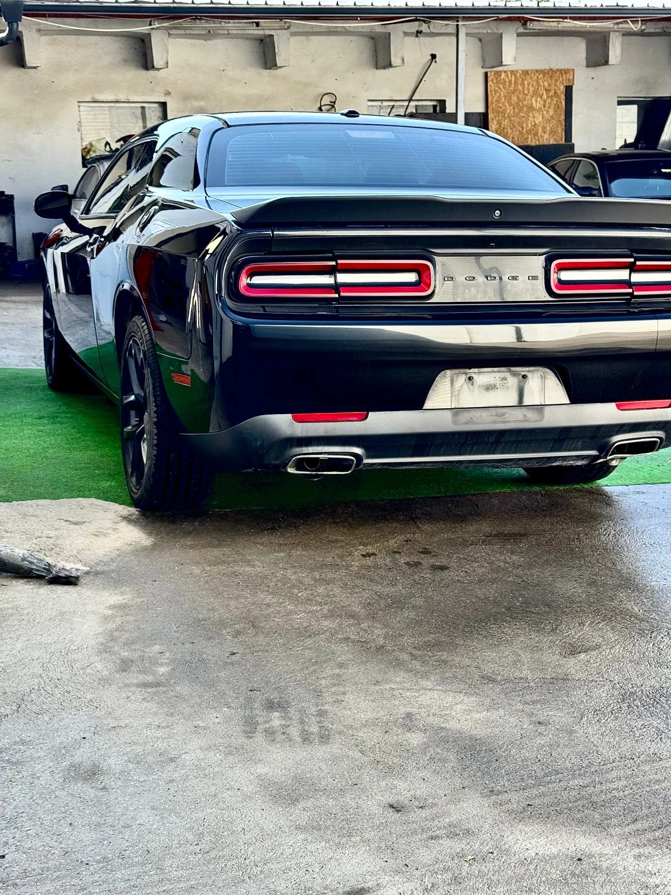 Dodge Challenger, снимка 6 - Автомобили и джипове - 56510455
