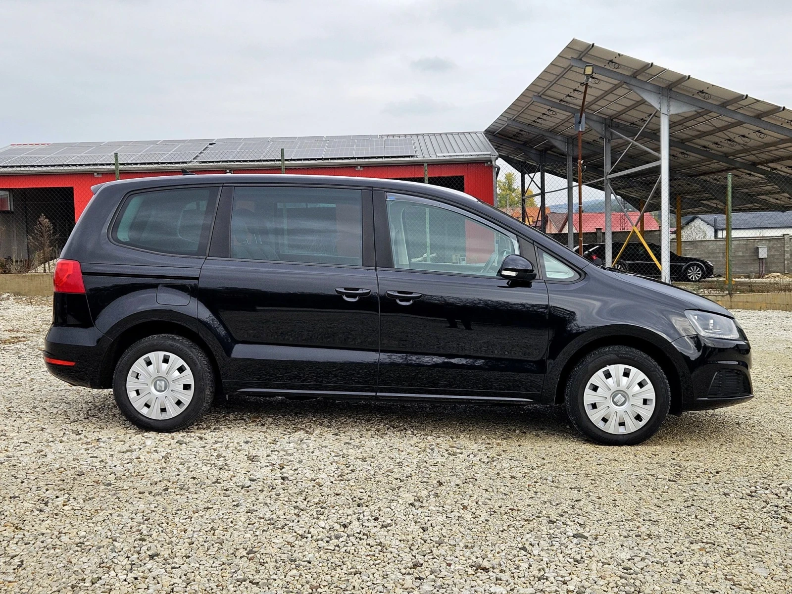 Seat Alhambra 2.0 АВТОМАТИК , снимка 4 - Автомобили и джипове - 56747636