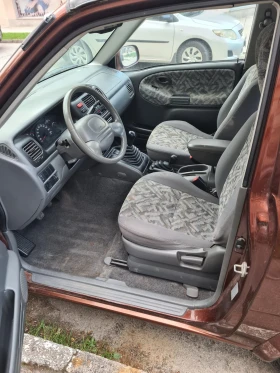 Suzuki Grand vitara Купе, снимка 9