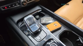 Volvo XC60 B5* INSCRIPTION* 360* HUD* PANO* ПОДГРЕВ* ОБДУХВАН, снимка 8