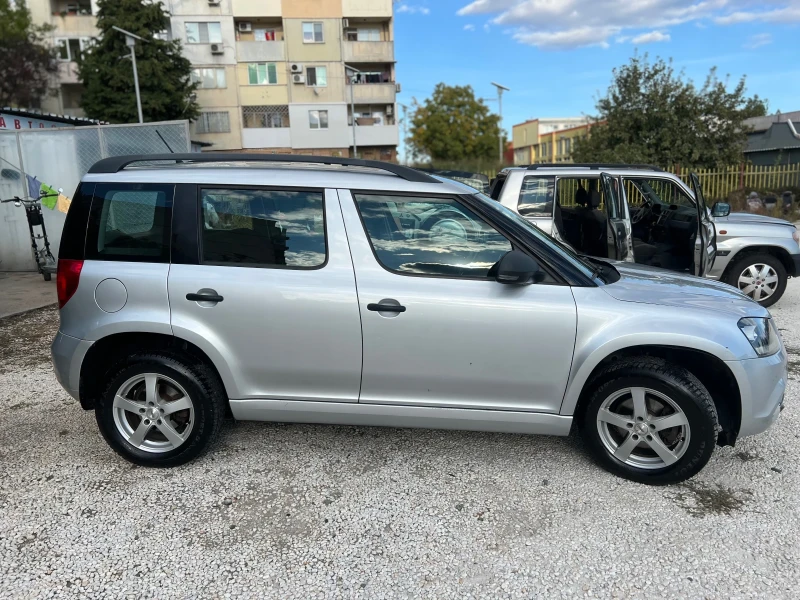 Skoda Yeti 1.4 TSI 4x4 БЕНЗИН Facelift 2013, снимка 4 - Автомобили и джипове - 47589266