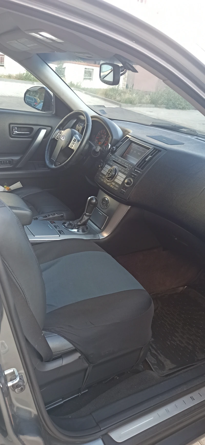 Infiniti Fx 35, снимка 9 - Автомобили и джипове - 49420139