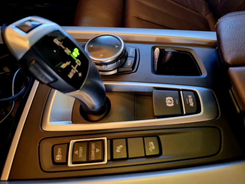 BMW X5 3d, снимка 16 - Автомобили и джипове - 51861794