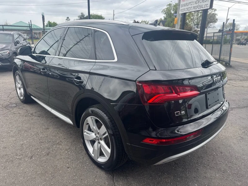 Audi Q5 Technik* 45TFSI* АвтоКредит* (ЦЕНА ДО БГ), снимка 5 - Автомобили и джипове - 52597761