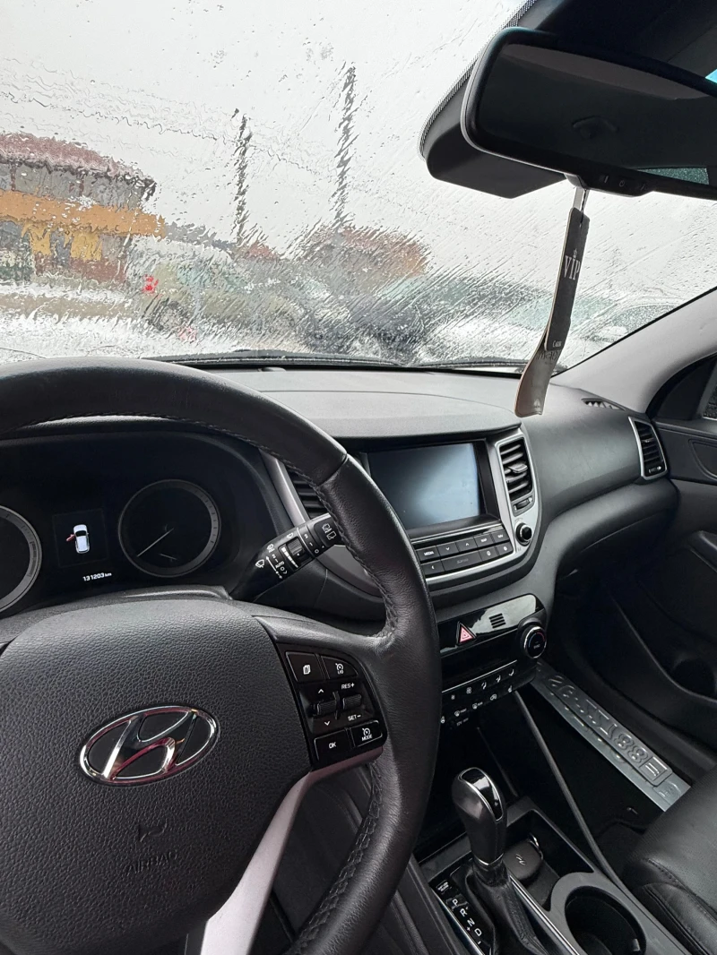 Hyundai Tucson 4x4 сервизна история , снимка 11 - Автомобили и джипове - 53190274