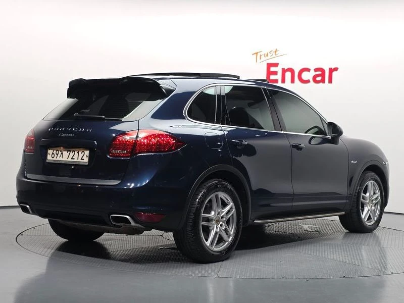 Porsche Cayenne 3.0 Diesel| 245к.с., снимка 2 - Автомобили и джипове - 55987384