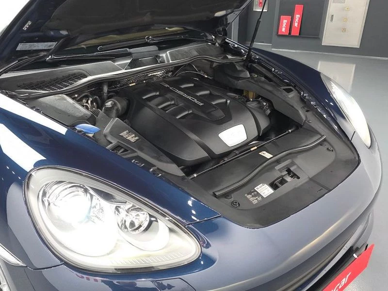 Porsche Cayenne 3.0 Diesel| 245к.с., снимка 6 - Автомобили и джипове - 55987384