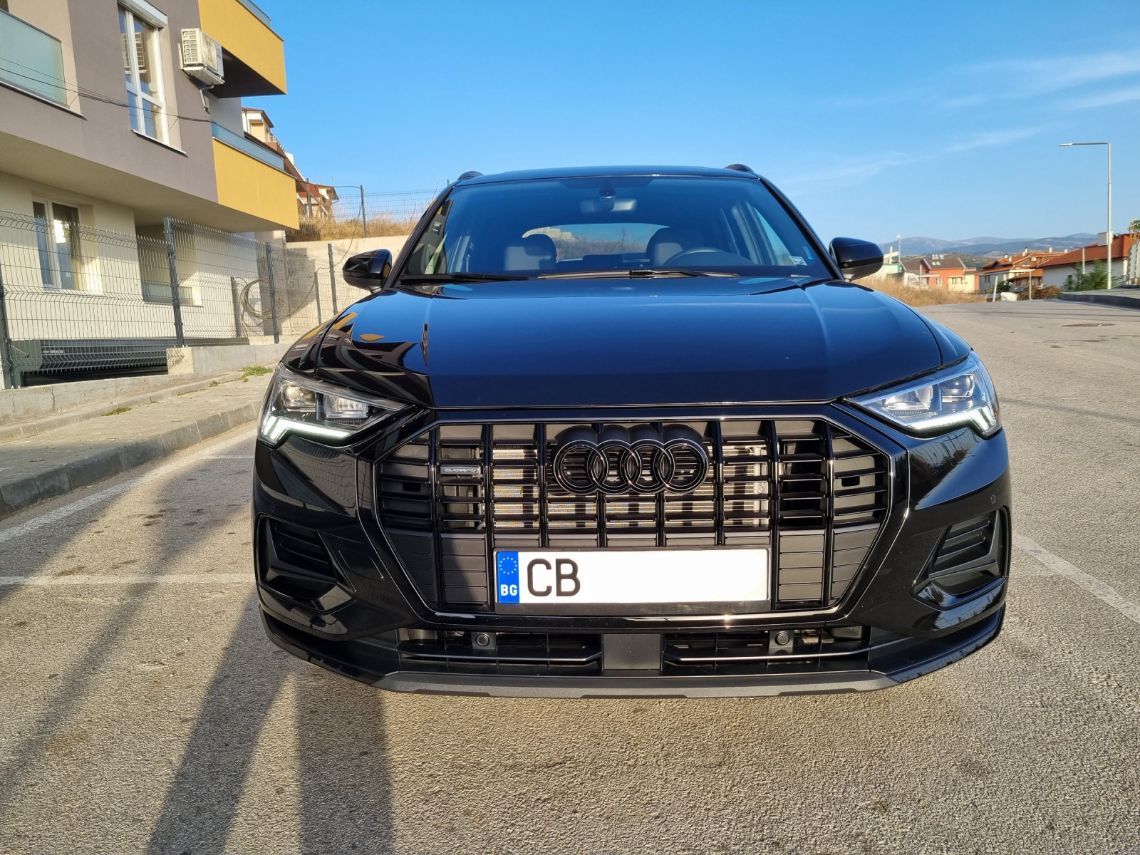 Audi Q3 45 TFSI quattro - изображение 1