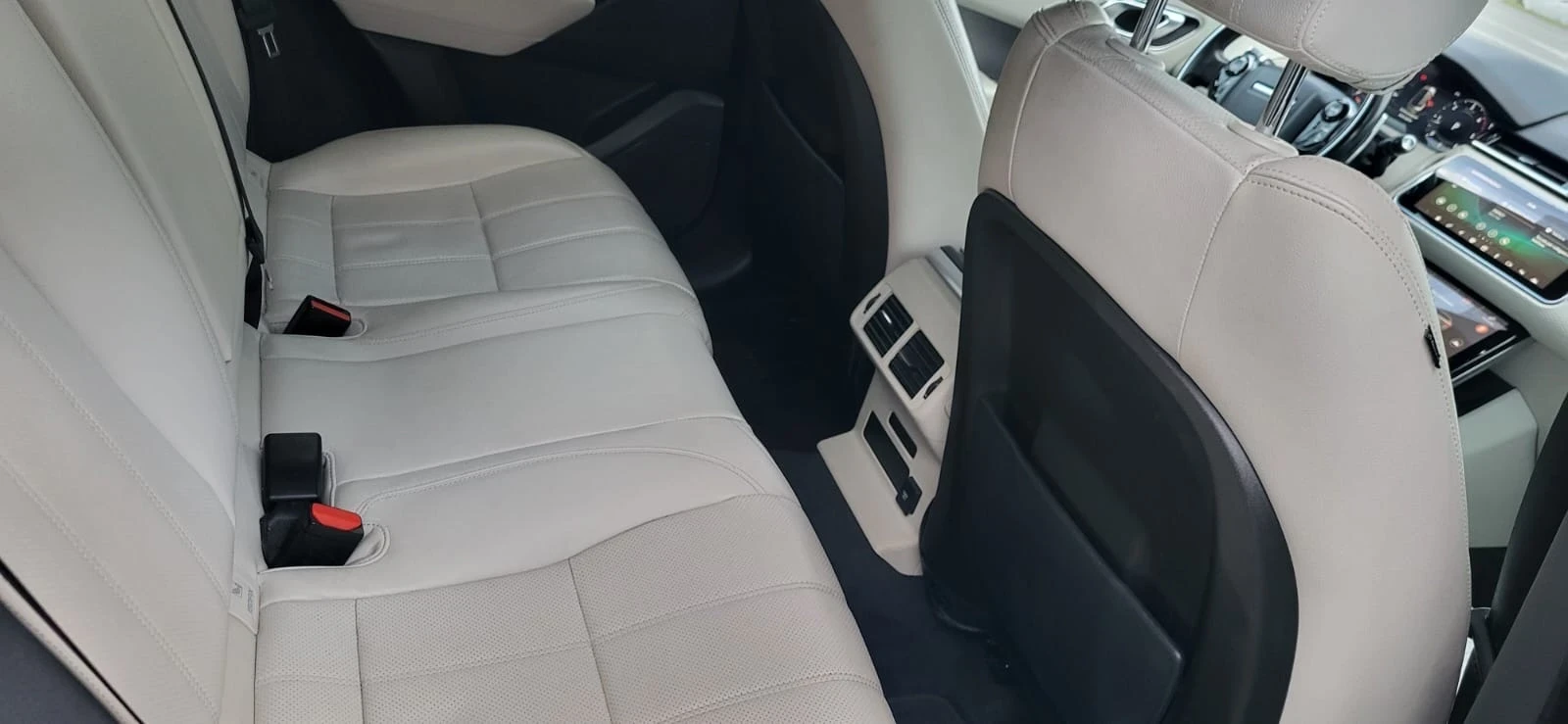 Land Rover Range Rover Velar * R DYNAMIC* Full Extri *  | Mobile.bg   6