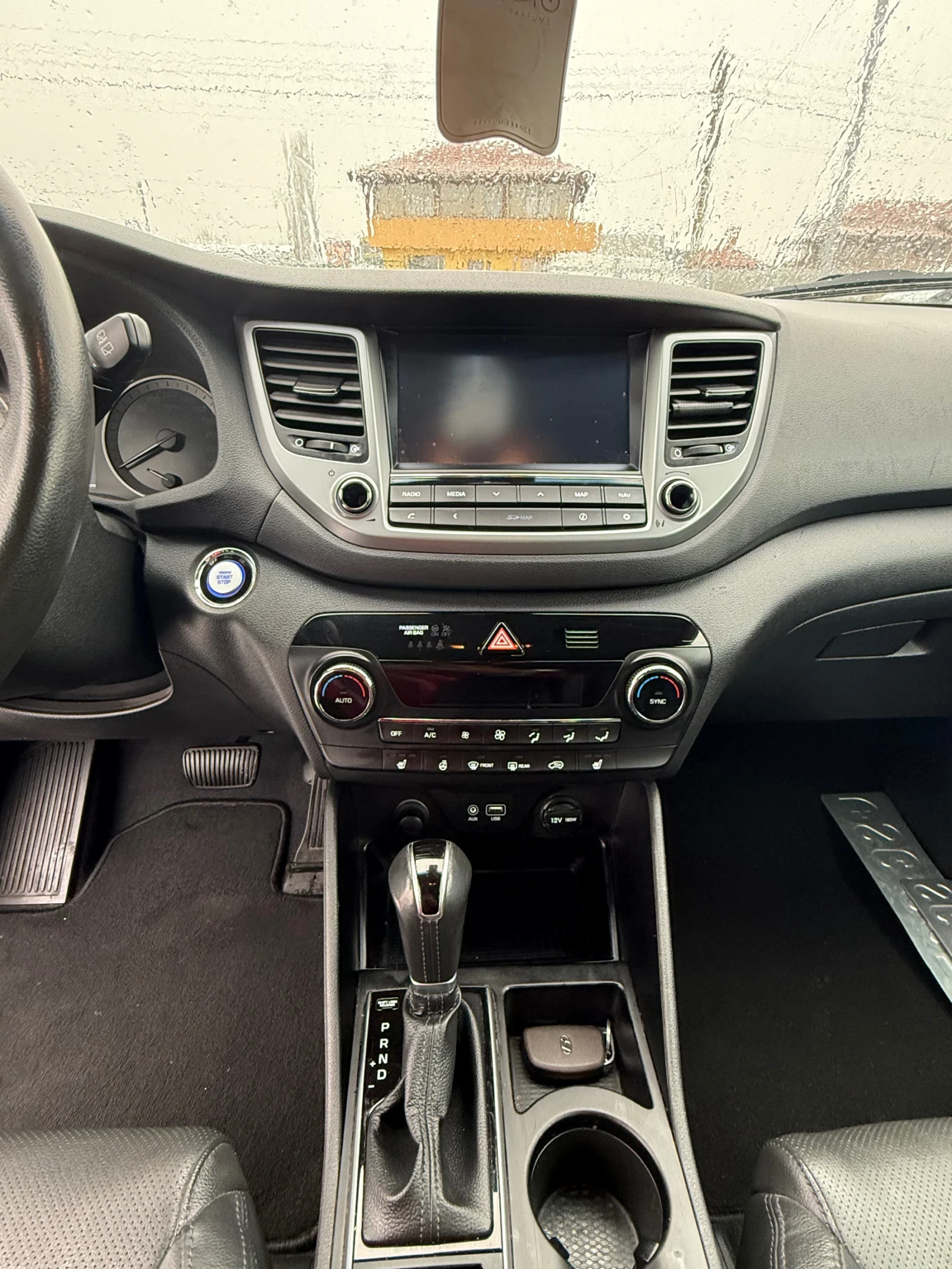 Hyundai Tucson 4x4 �������� �������  | Mobile.bg � ����������� 12