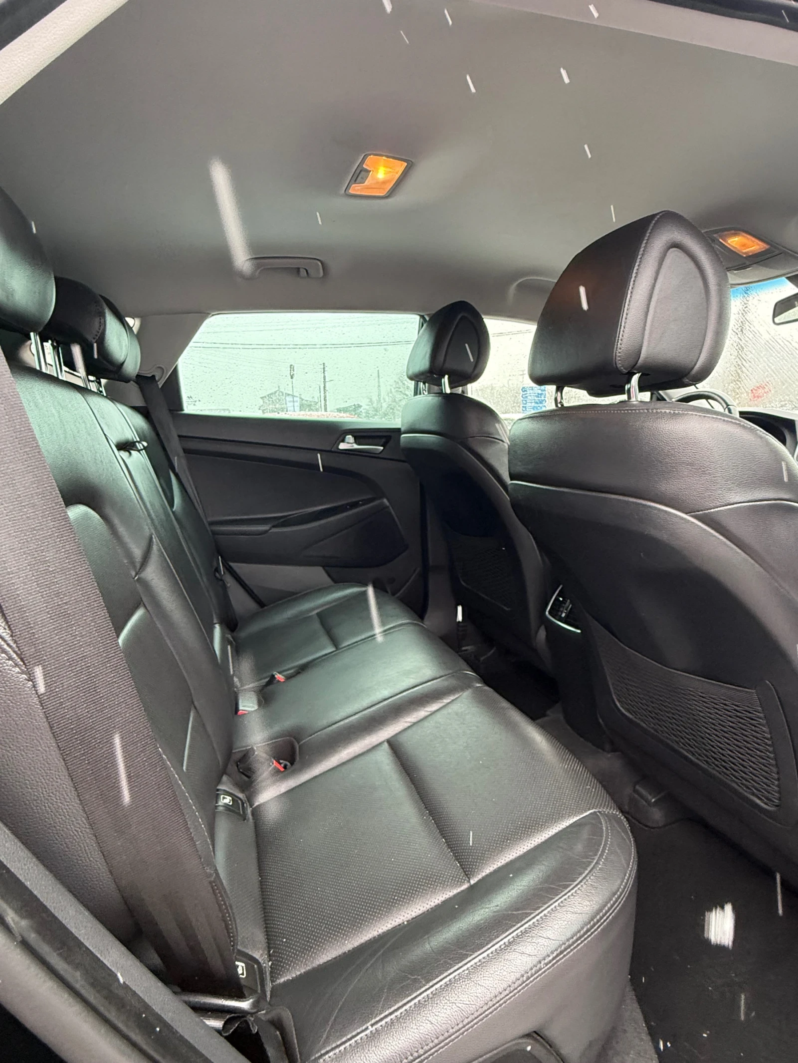 Hyundai Tucson 4x4 �������� �������  | Mobile.bg � ����������� 14