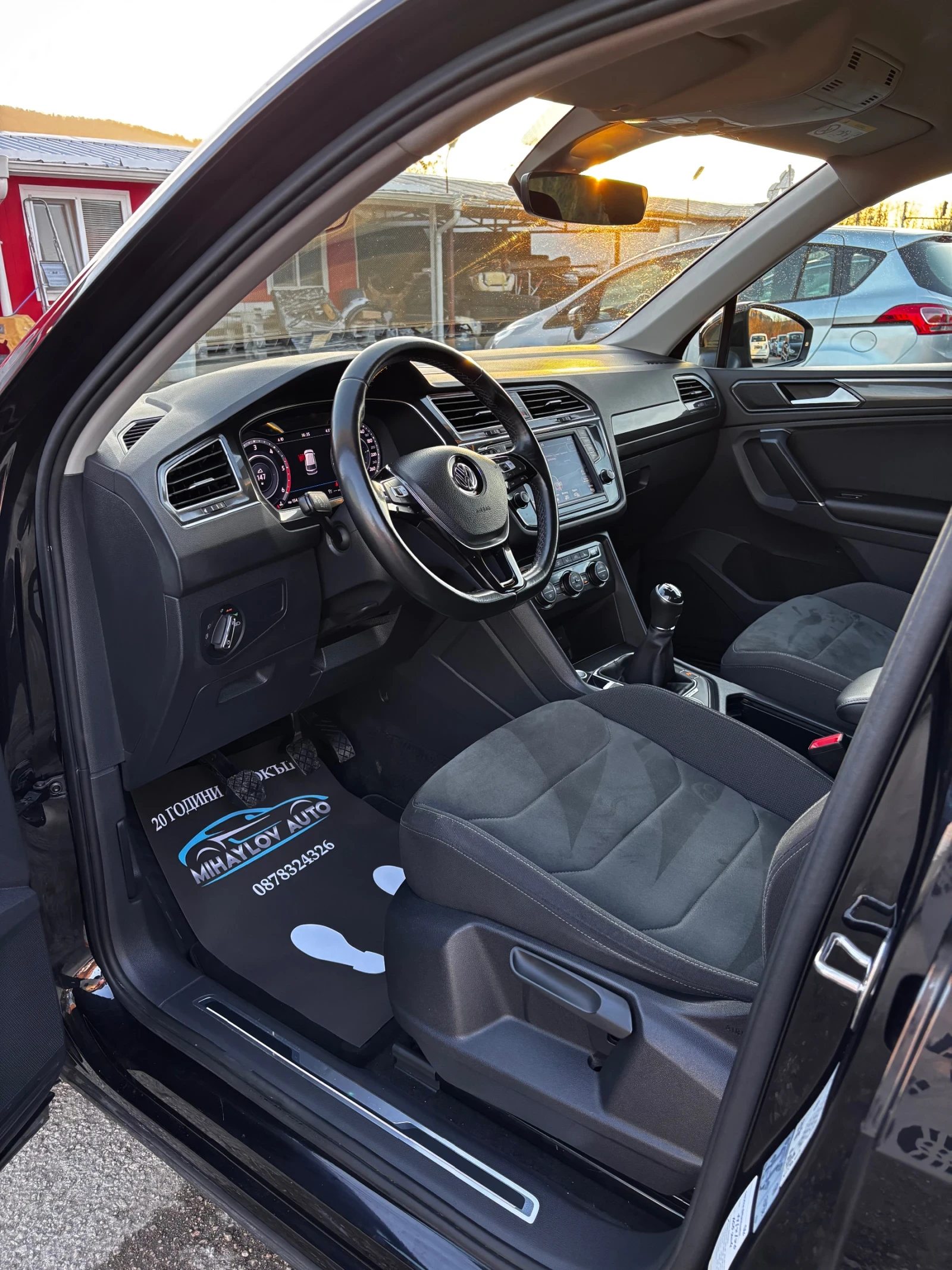 VW Tiguan 2.0TDI 4x4<= DIGITAL= >ALCANTARA<= NAV | Mobile.bg � ����������� 10