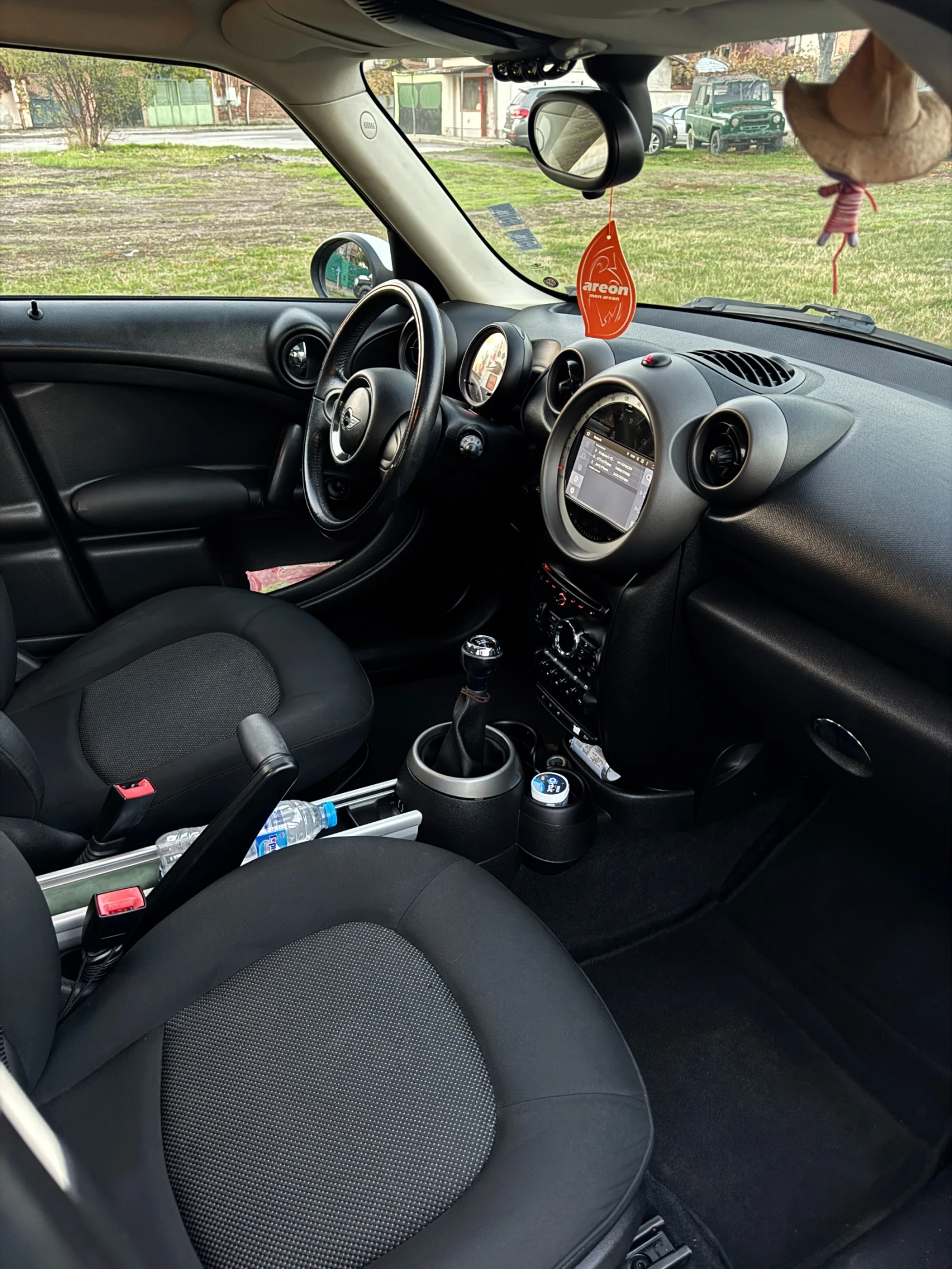 Mini Countryman 1.6 , снимка 12 - Автомобили и джипове - 53967848