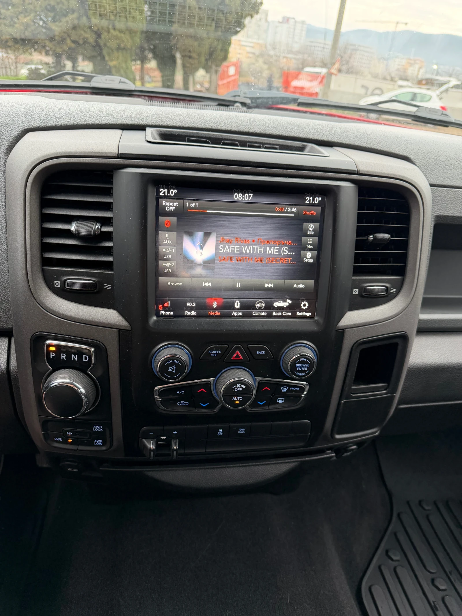 Dodge Ram Dodge RAM 1500 SLT 5.7HEMI АГУ, снимка 12 - Автомобили и джипове - 54039564