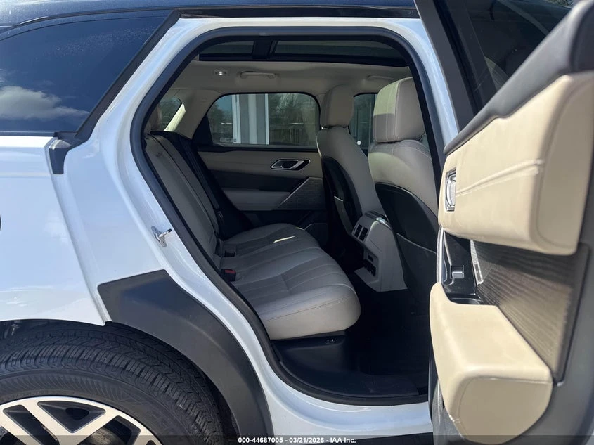 Land Rover Range Rover Velar 2.0L I-4 DI, DOHC, VVT, TURBO, 247HP All Wheel | Mobile.bg � ����������� 8