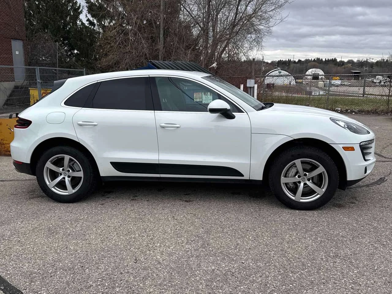 Porsche Macan * S * ПОДГРЕВ* ПАНОРАМА* , снимка 3 - Автомобили и джипове - 54162138